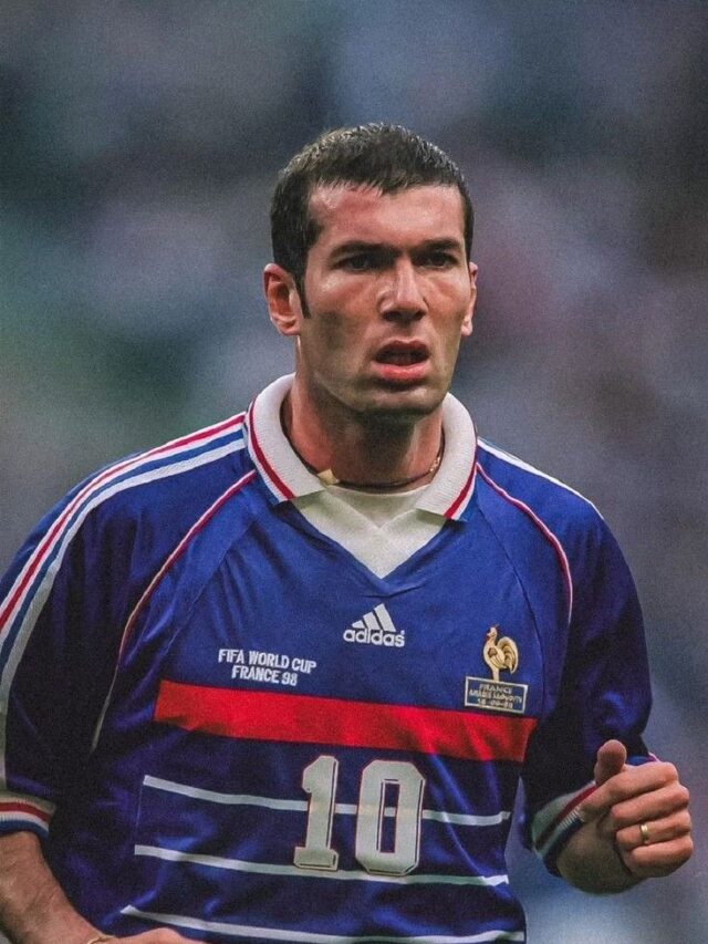 Best Midfield Playmakers Ever: Top 8 Ranked